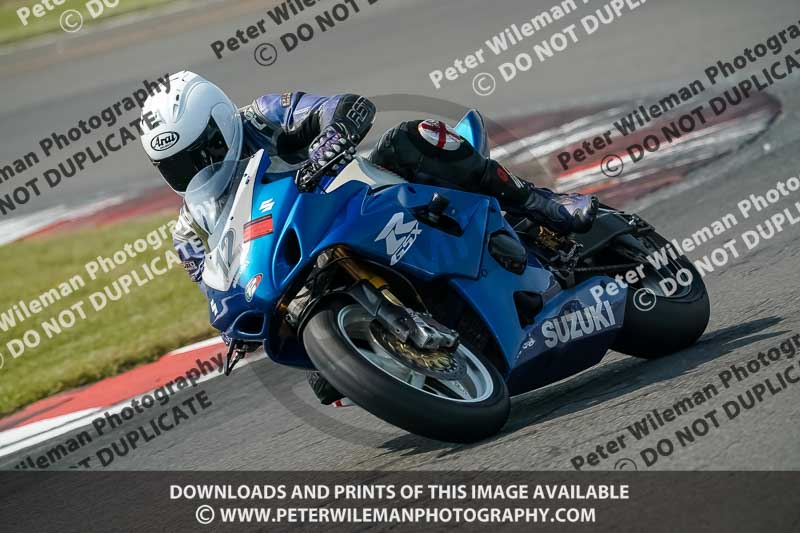 donington no limits trackday;donington park photographs;donington trackday photographs;no limits trackdays;peter wileman photography;trackday digital images;trackday photos